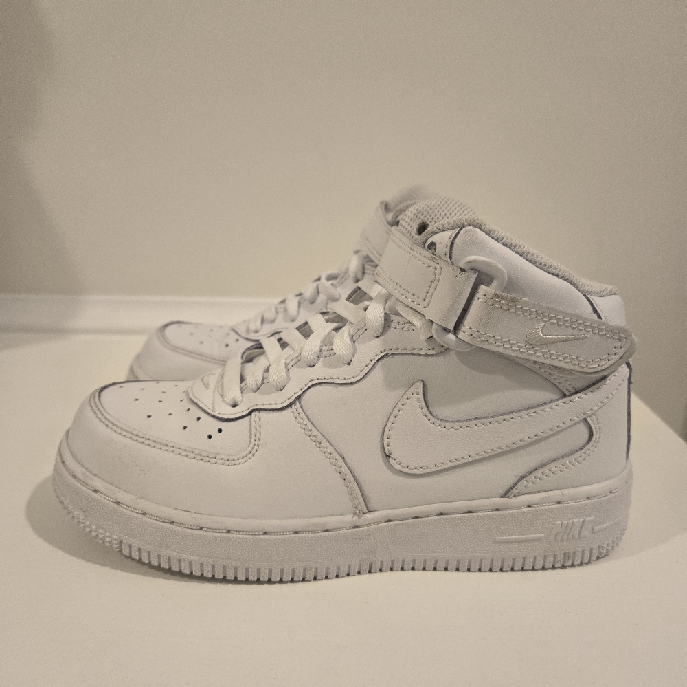 Nike Air Force One Mid Top Size 2Y